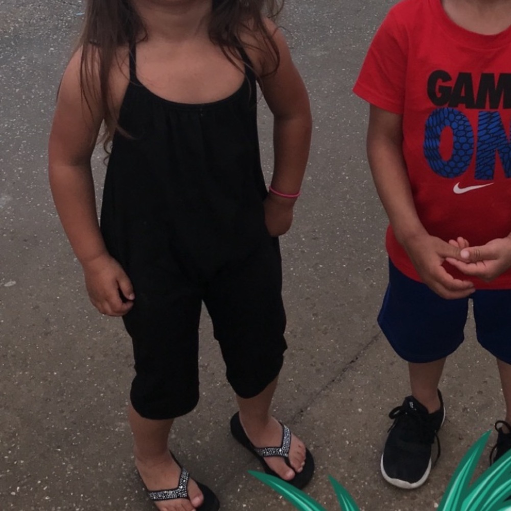 Romper - Picture 2 of 3